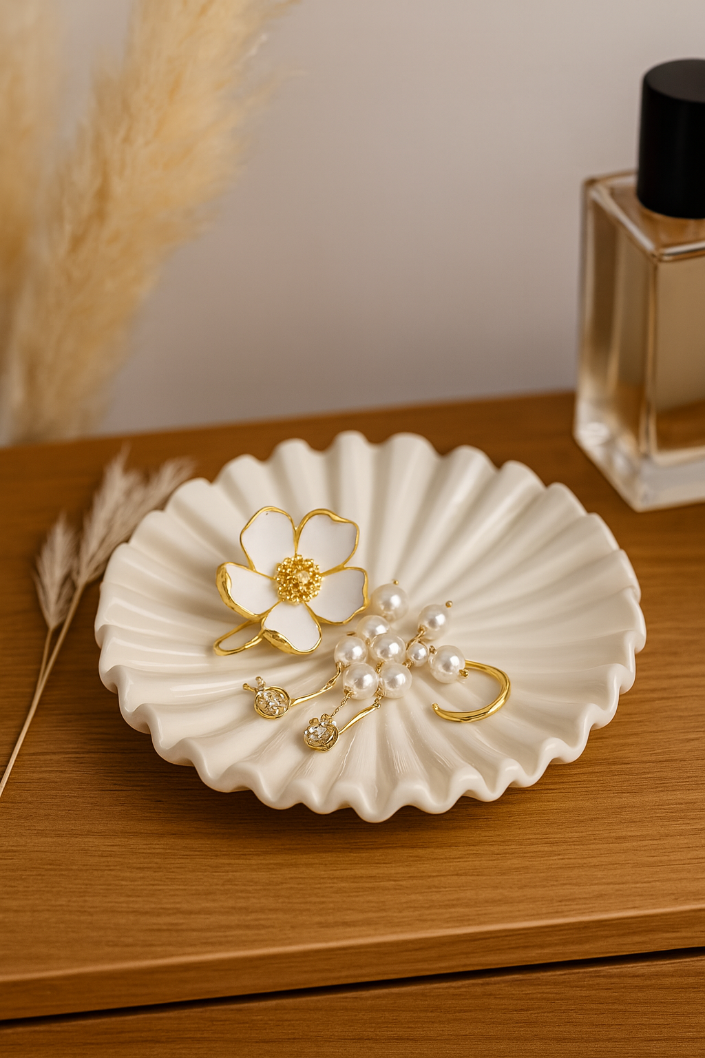 Plateau à bijoux en céramique – Coupelle blanche festonnée 14 cm