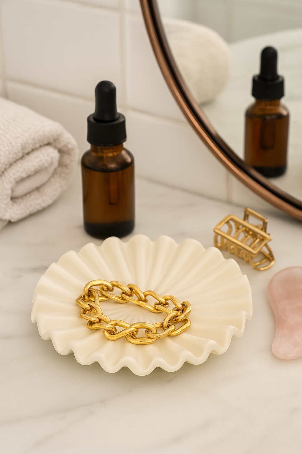 Plateau à bijoux en céramique – Coupelle blanche festonnée 14 cm