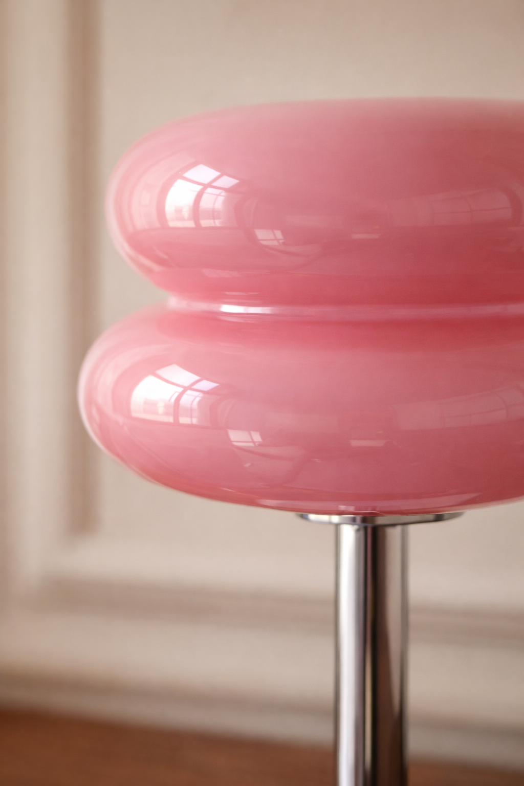 Orange Glass Macaron Lamp – Retro Chic LED Design E27 (28 cm)