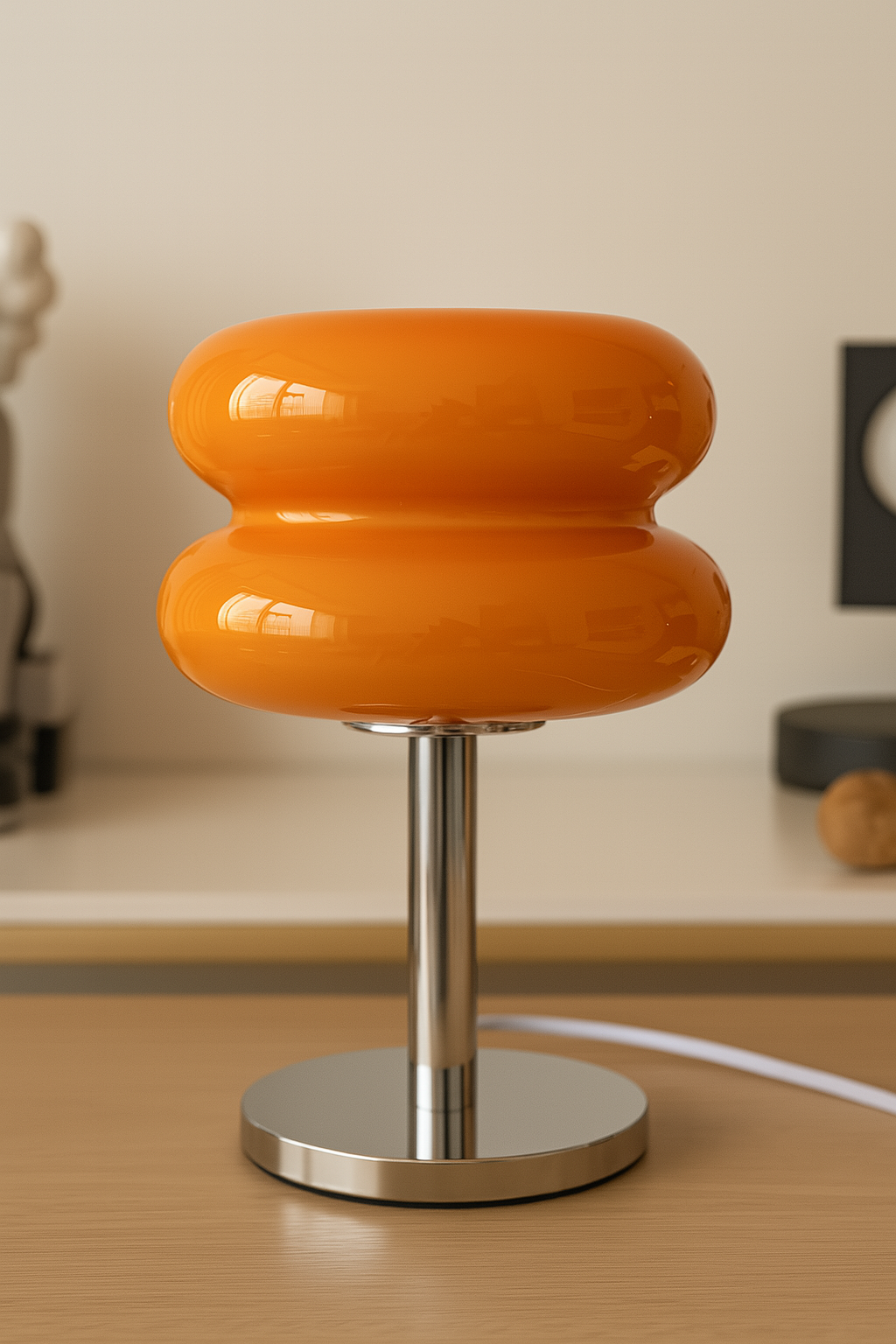 Lampe Macaron en Verre Orange – Design Rétro Chic LED E27 (28 cm)