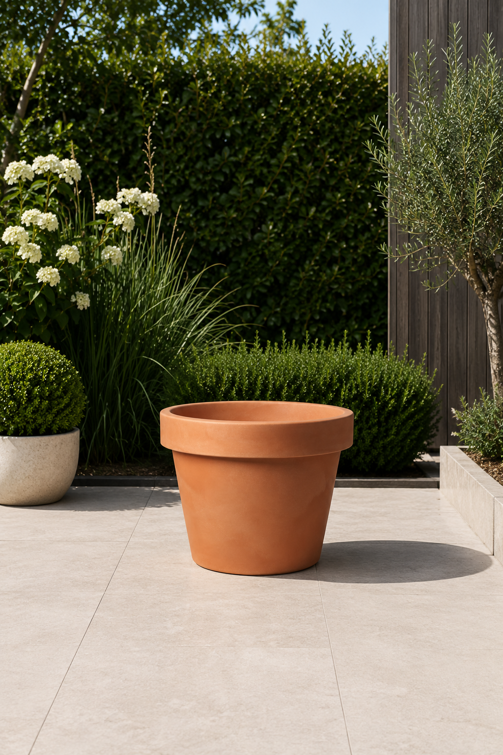 Lira Terra Terracotta XXL – Flower Pot & Cachepot Ø85 x H76 cm