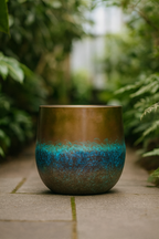 Elisa Mystic Bronze – Cache-pot en céramique texturée, finition bronze artistique